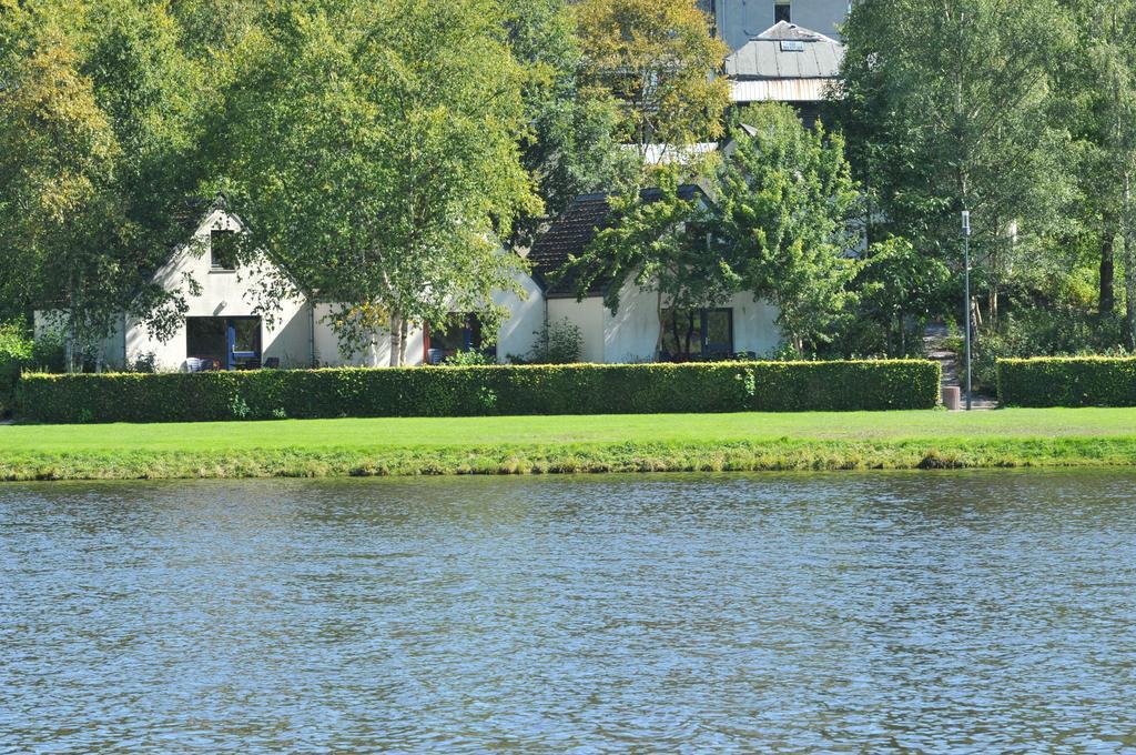 Les Doyards Hotell Vielsalm Rom bilde