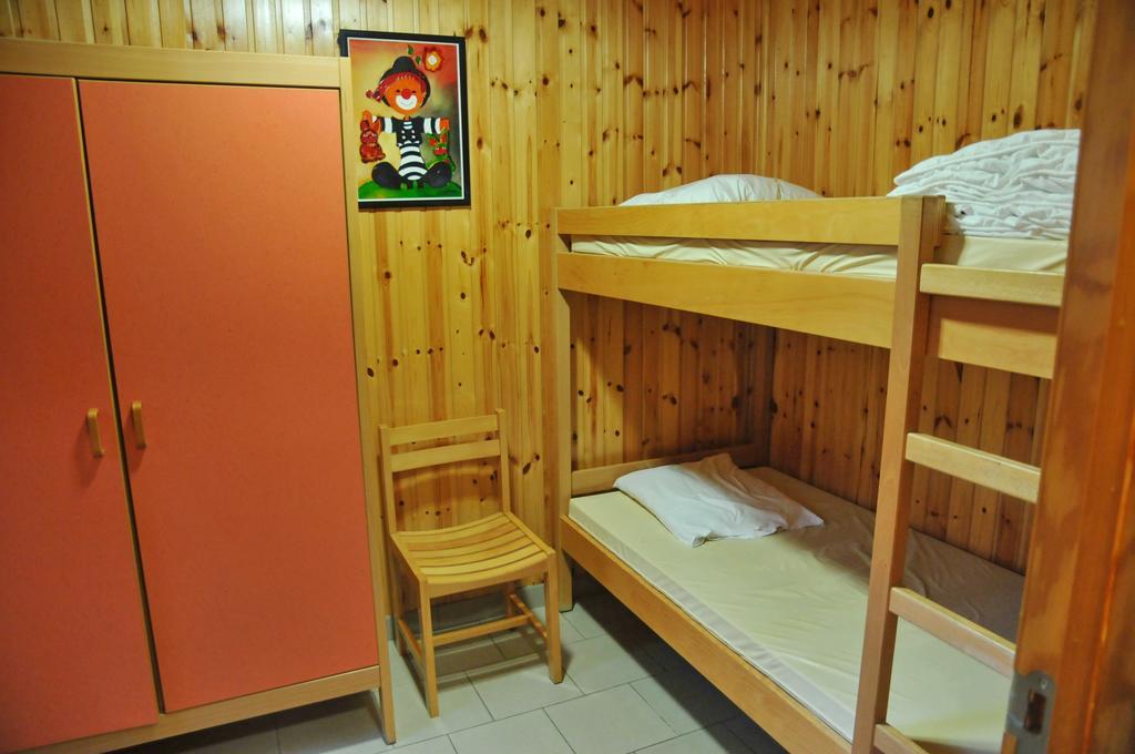 Les Doyards Hotell Vielsalm Rom bilde