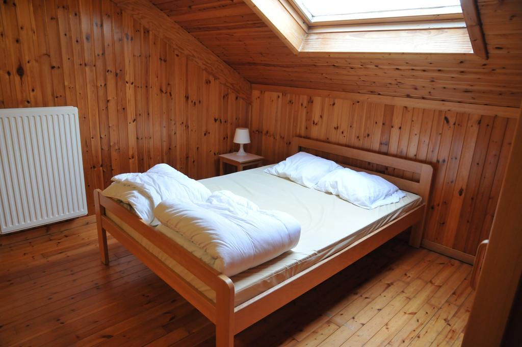 Les Doyards Hotell Vielsalm Rom bilde